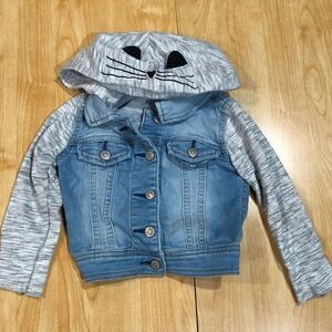 Kids Cat & Jack Jean Jacket Size 2T Gray and Blue Jean Jacket with Hood